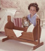 child-pleasing pendulum cradle